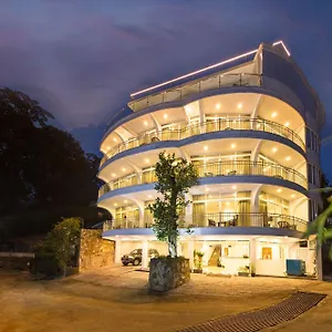 Sandriana View 4* Kandy